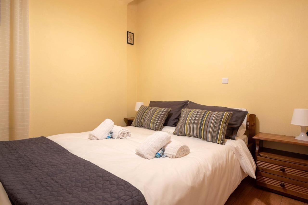 Meli Apartments Arachova Esterno foto